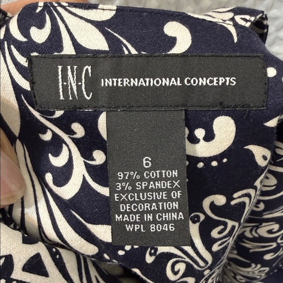 INC International Concepts Women’s  Navy & White  Print Skirt – Size 6 - Picture 7 of 7